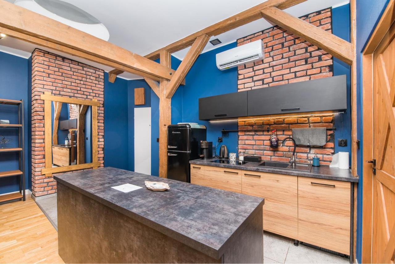 Uroczy Apartament Gliwice Bagian luar foto